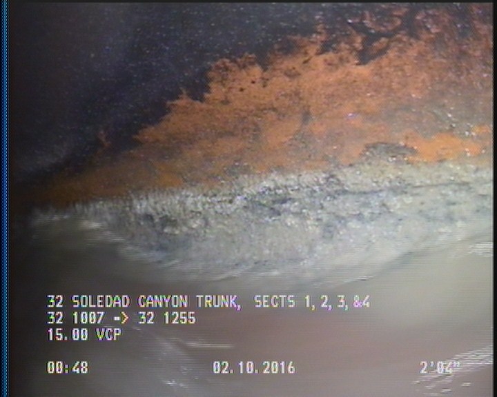 Deposits Attached Grease, 5 %of cross sectional area, from 04 to 08 o'clock, , within 8 inches of joint: YES, Start