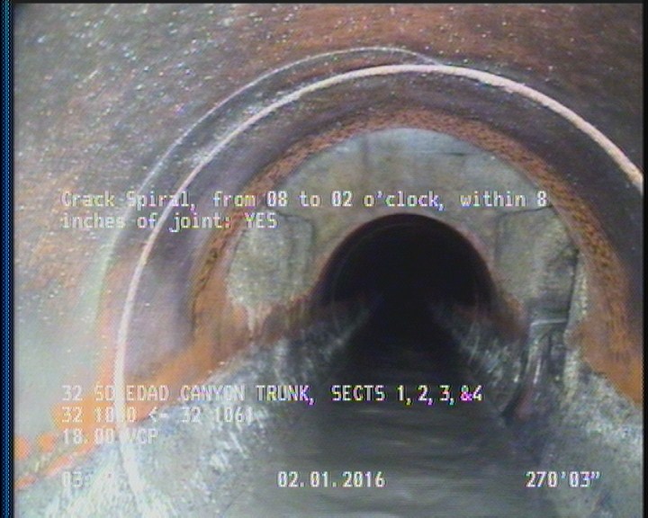 Crack Spiral, from 08 to 02 o'clock, within 8 inches of joint: YES