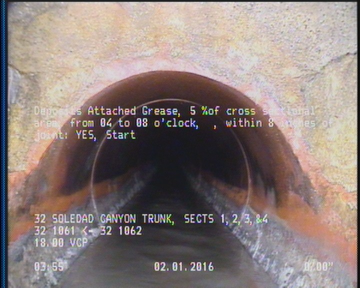 Deposits Attached Grease, 5 %of cross sectional area, from 04 to 08 o'clock, , within 8 inches of joint: YES, Start