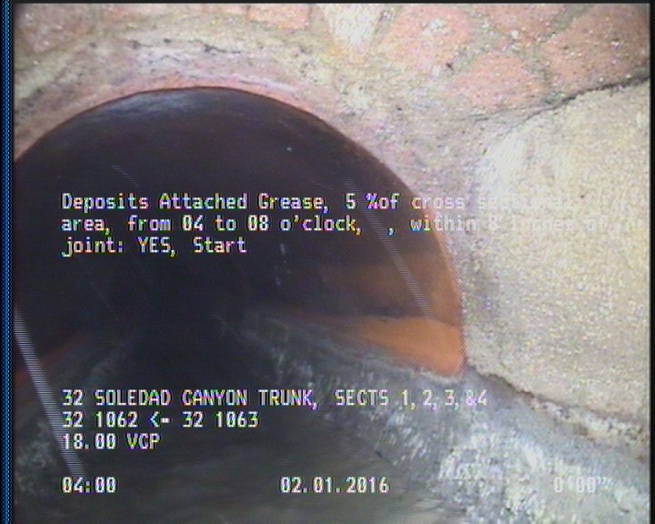 Deposits Attached Grease, 5 %of cross sectional area, from 04 to 08 o'clock, , within 8 inches of joint: YES, Start