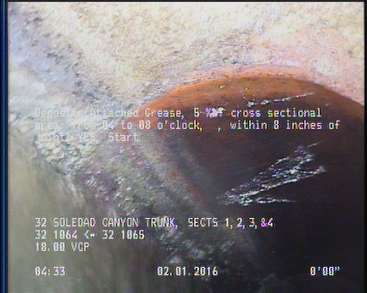 Deposits Attached Grease, 5 %of cross sectional area, from 04 to 08 o'clock, , within 8 inches of joint: YES, Start
