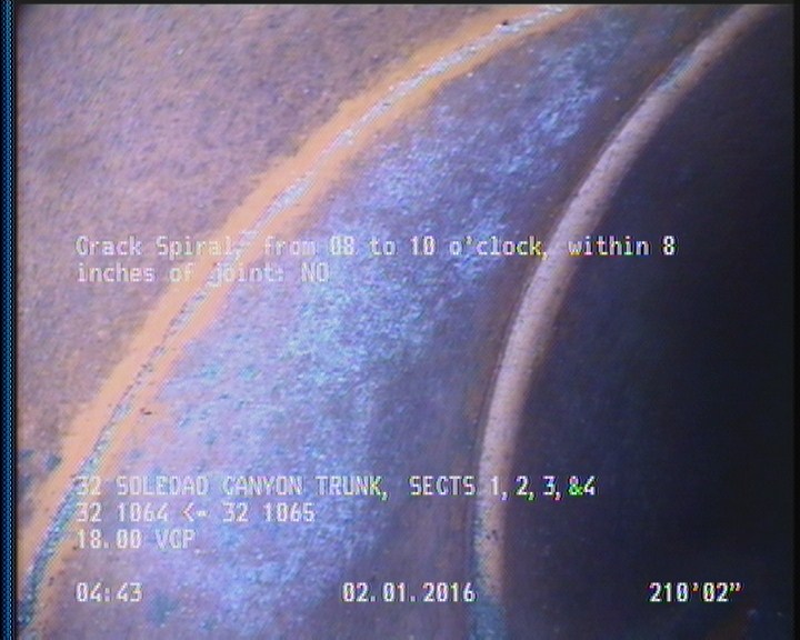 Crack Spiral, from 08 to 10 o'clock, within 8 inches of joint: NO