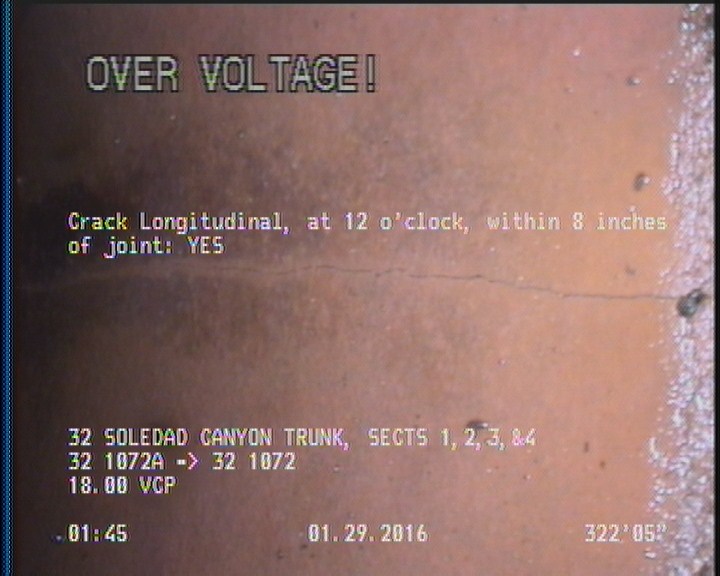 Crack Longitudinal, at 12 o'clock, within 8 inches of joint: YES