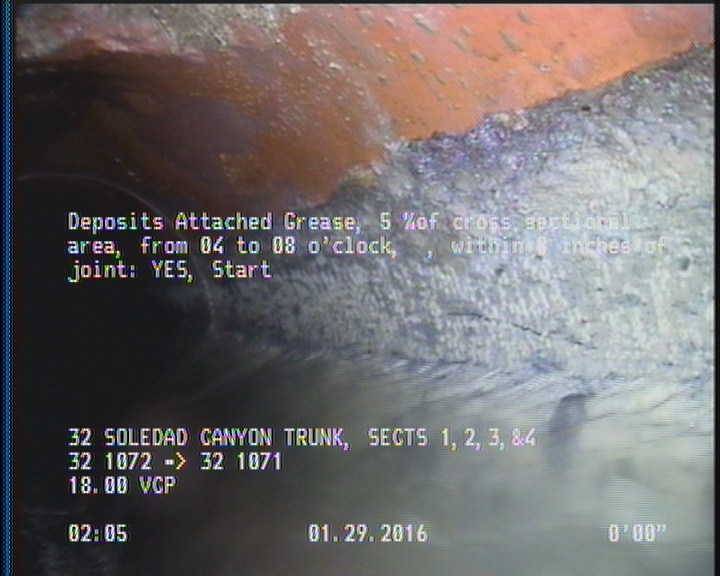 Deposits Attached Grease, 5 %of cross sectional area, from 04 to 08 o'clock, , within 8 inches of joint: YES, Start