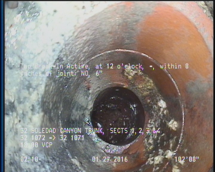Tap Break-In Active, at 12 o'clock, -, within 8 inches of joint: NO, 6"