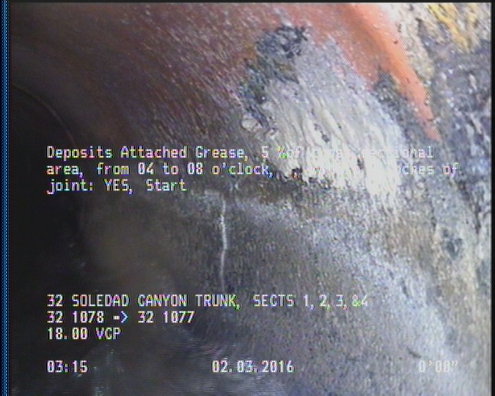 Deposits Attached Grease, 5 %of cross sectional area, from 04 to 08 o'clock, , within 8 inches of joint: YES, Start