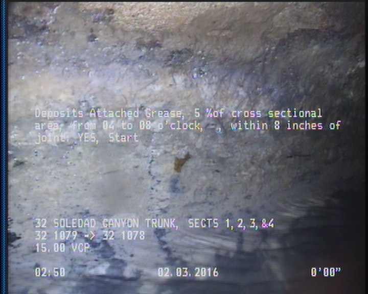 Deposits Attached Grease, 5 %of cross sectional area, from 04 to 08 o'clock, , within 8 inches of joint: YES, Start