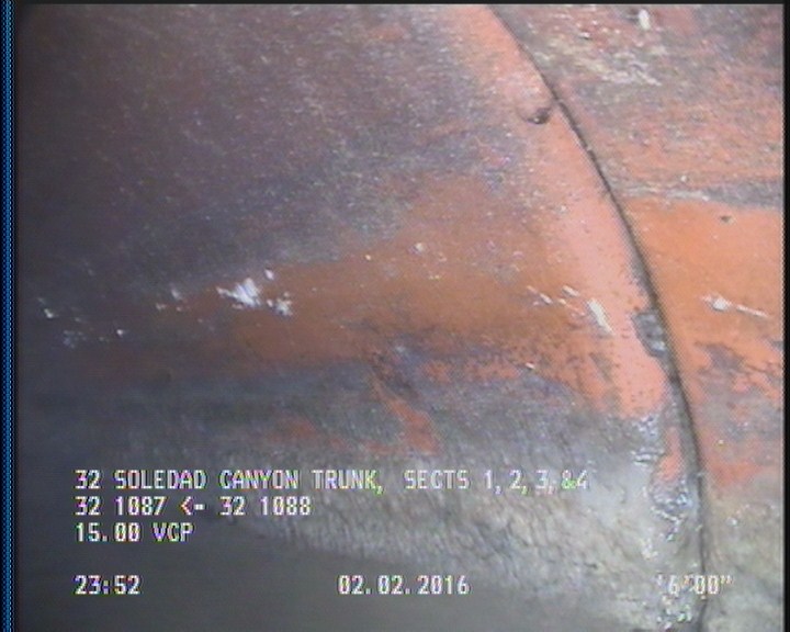 Deposits Attached Grease, 5 %of cross sectional area, from 04 to 08 o'clock, , within 8 inches of joint: YES, Start