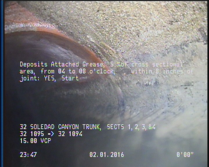 Deposits Attached Grease, 5 %of cross sectional area, from 04 to 08 o'clock, , within 8 inches of joint: YES, Start