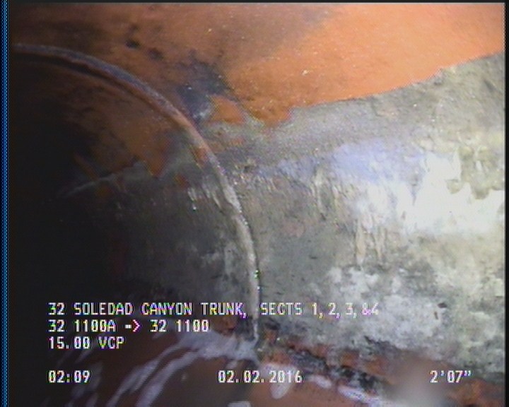 Deposits Attached Grease, 5 %of cross sectional area, from 04 to 08 o'clock, , within 8 inches of joint: YES, Start