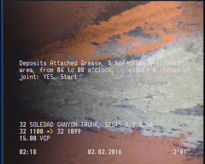 Deposits Attached Grease, 5 %of cross sectional area, from 04 to 08 o'clock, , within 8 inches of joint: YES, Start