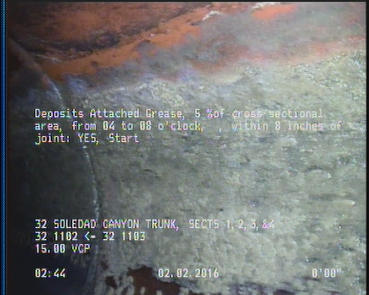 Deposits Attached Grease, 5 %of cross sectional area, from 04 to 08 o'clock, , within 8 inches of joint: YES, Start