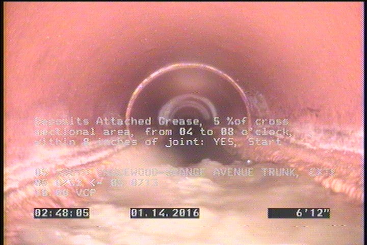 Deposits Attached Grease, 5 %of cross sectional area, from 04 to 08 o'clock, , within 8 inches of joint: YES, Start