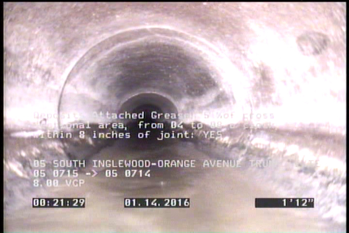 Deposits Attached Grease, 5 %of cross sectional area, from 04 to 08 o'clock, , within 8 inches of joint: YES, Start