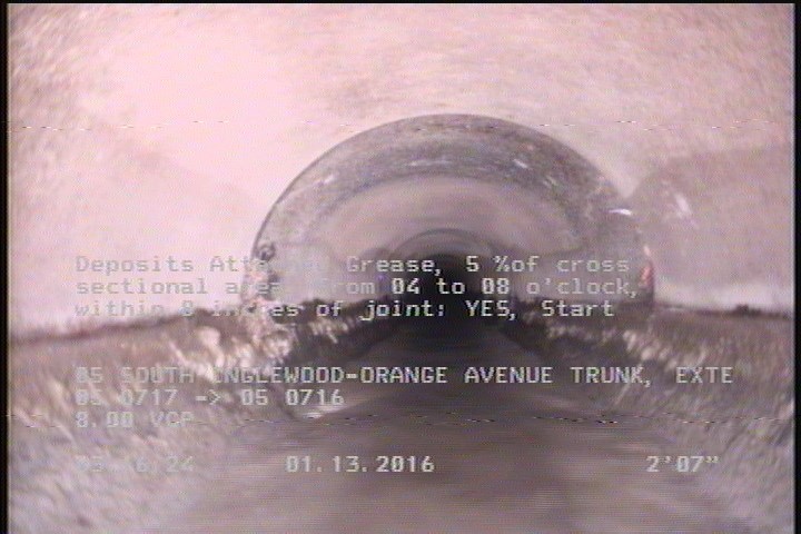 Deposits Attached Grease, 5 %of cross sectional area, from 04 to 08 o'clock, , within 8 inches of joint: YES, Start