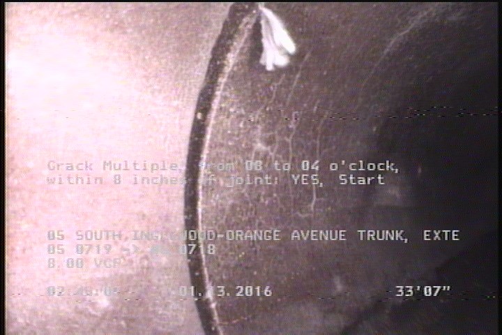 Crack Multiple, from 08 to 04 o'clock, within 8 inches of joint: YES, Start