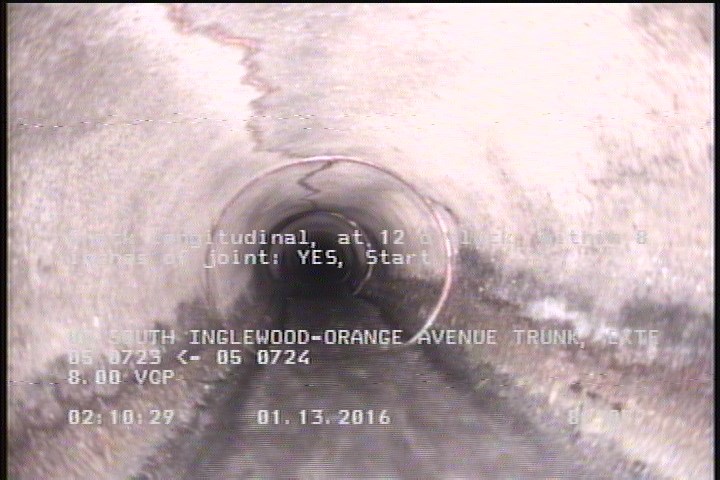 Crack Longitudinal, at 12 o'clock, within 8 inches of joint: YES, Start
