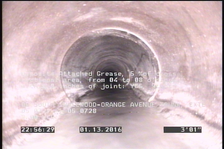 Deposits Attached Grease, 5 %of cross sectional area, from 04 to 08 o'clock, , within 8 inches of joint: YES, Start