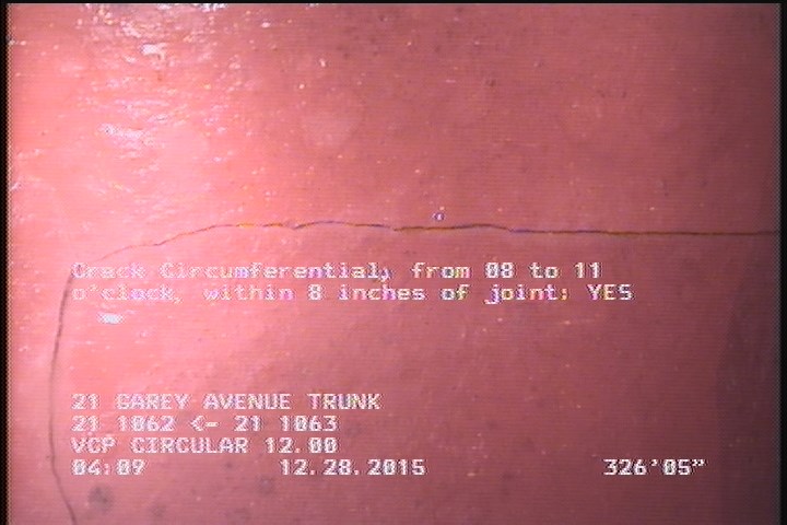 Crack Circumferential, from 08 to 11 o'clock, within 8 inches of joint: YES