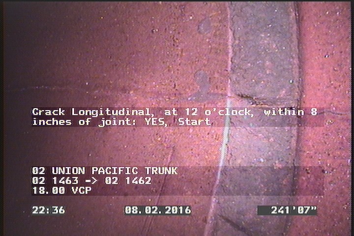 Crack Longitudinal, at 12 o'clock, within 8 inches of joint: YES, Start