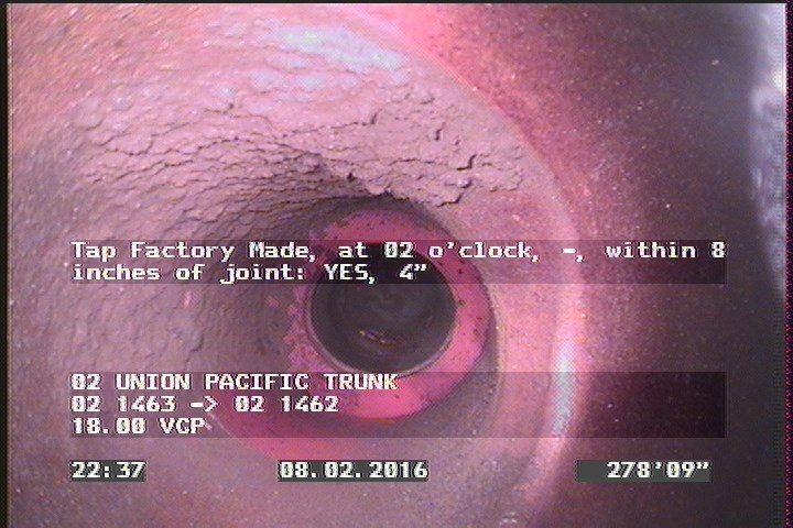 Tap Factory Made, at 02 o'clock, -, within 8 inches of joint: YES, 4"