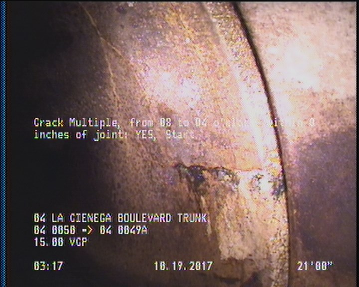 Crack Multiple, from 08 to 04 o'clock, within 8 inches of joint: YES, Start