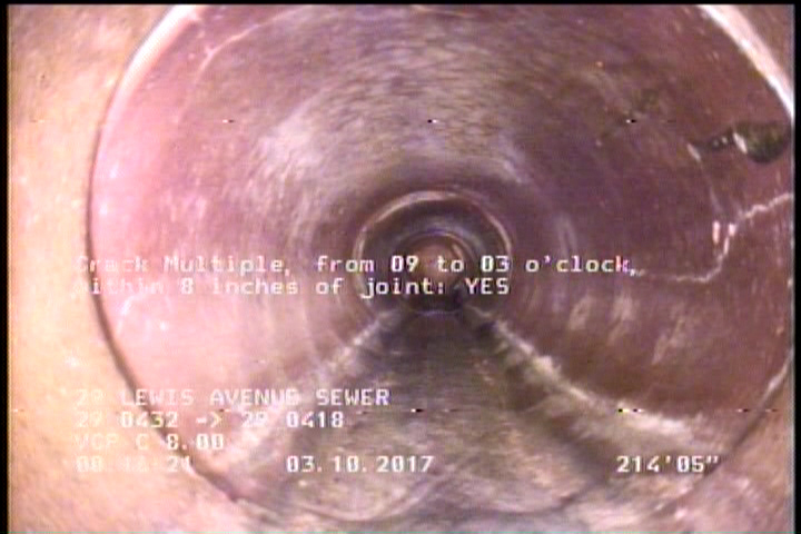 Crack Multiple, from 09 to 03 o'clock, within 8 inches of joint: YES