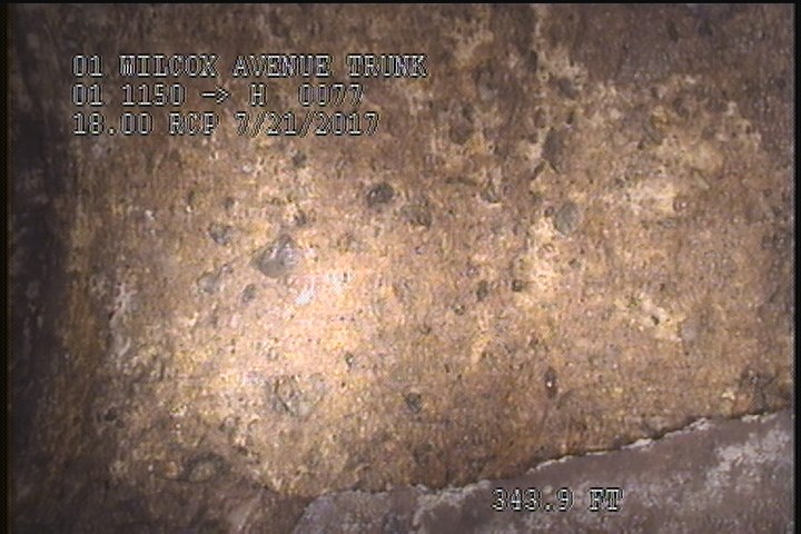 Surface Aggregate Visible, from 11 to 02 o'clock, within 8 inches of joint: YES