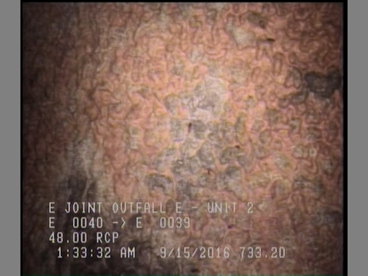 Surface Aggregate Visible, from 10 to 02 o'clock, within 8 inches of joint: NO