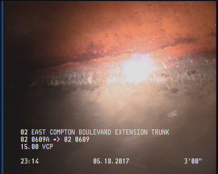 Deposits Attached Grease, 5 %of cross sectional area, from 04 to 08 o'clock, , within 8 inches of joint: YES, Start