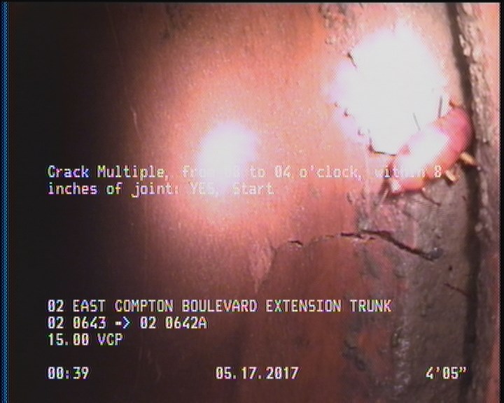Crack Multiple, from 08 to 04 o'clock, within 8 inches of joint: YES, Start