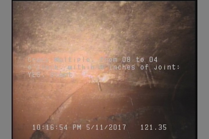 Crack Multiple, from 08 to 04 o'clock, within 8 inches of joint: YES, Start
