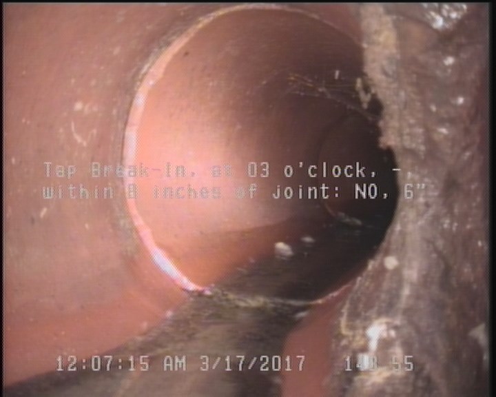 Tap Break-In, at 03 o'clock, -, within 8 inches of joint: NO, 6"