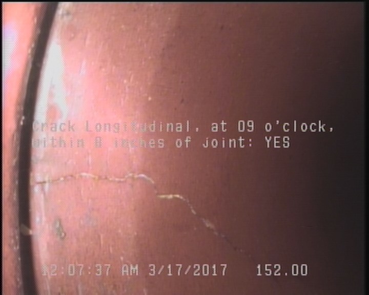 Crack Longitudinal, at 09 o'clock, within 8 inches of joint: YES