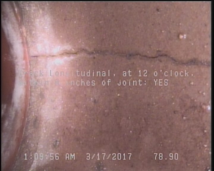 Crack Longitudinal, at 12 o'clock, within 8 inches of joint: YES