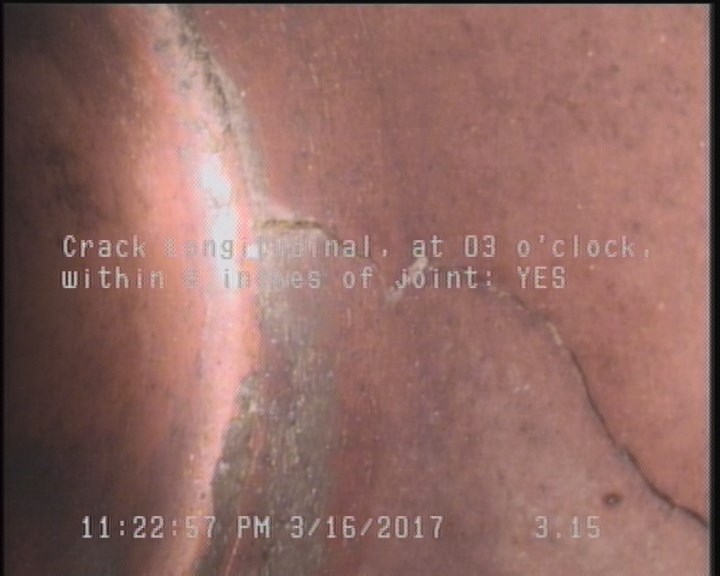 Crack Longitudinal, at 03 o'clock, within 8 inches of joint: YES