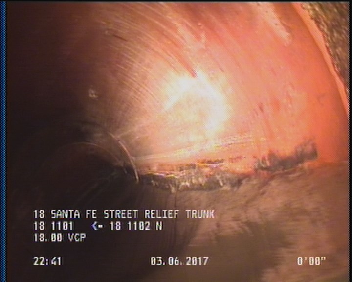 Deposits Attached Grease, 5 %of cross sectional area, from 04 to 08 o'clock, , within 8 inches of joint: YES