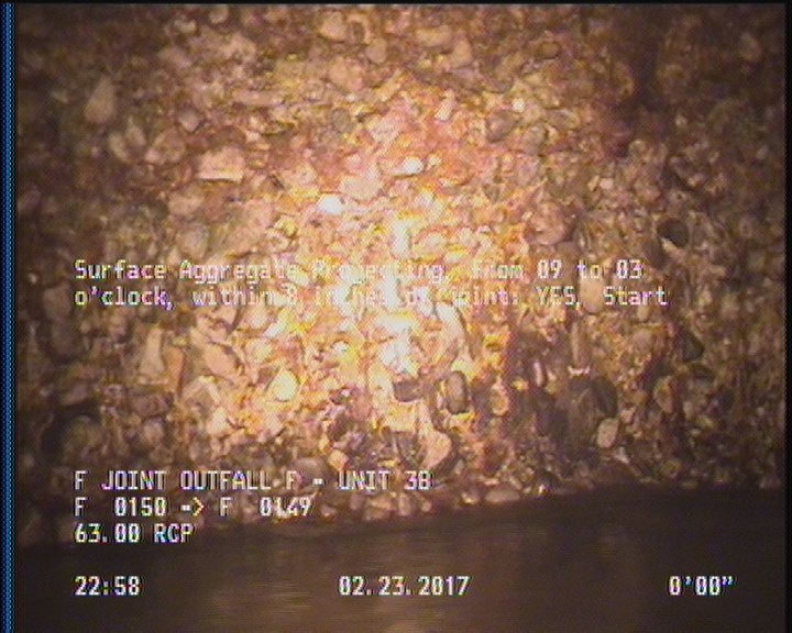 Surface Aggregate Projecting, from 09 to 03 o'clock, within 8 inches of joint: YES, Start