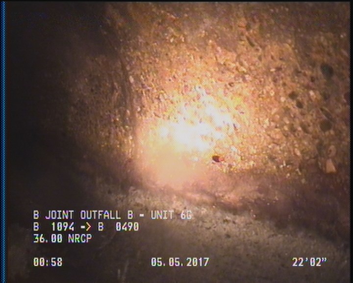 Surface Aggregate Projecting, from 09 to 03 o'clock, within 8 inches of joint: YES, Start