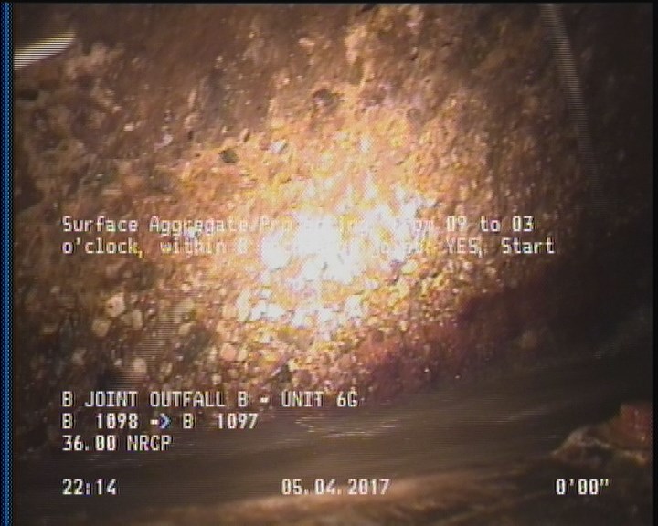 Surface Aggregate Projecting, from 09 to 03 o'clock, within 8 inches of joint: YES, Start