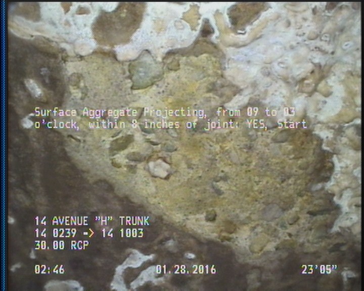 Surface Aggregate Projecting, from 09 to 03 o'clock, within 8 inches of joint: YES, Start