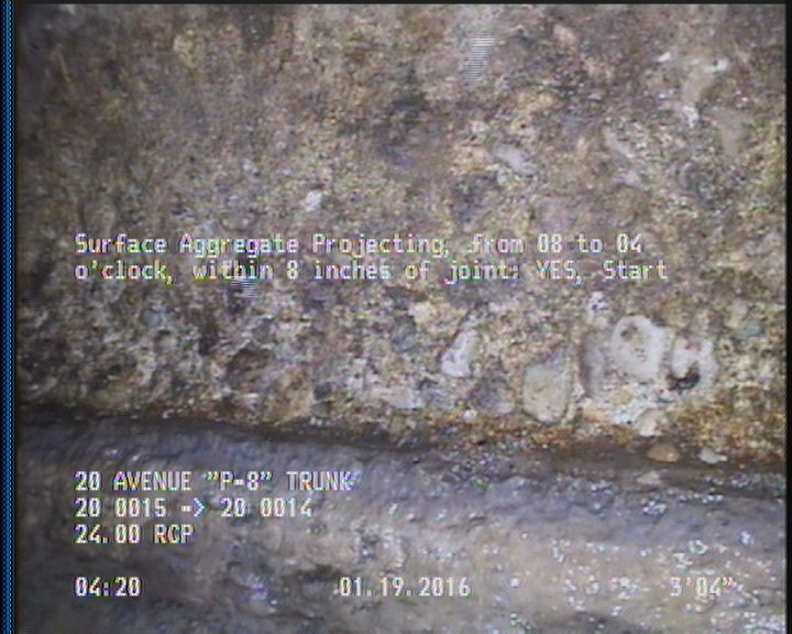 Surface Aggregate Projecting, from 08 to 04 o'clock, within 8 inches of joint: YES, Start