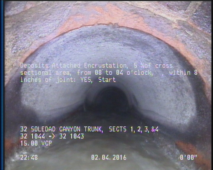 Deposits Attached Encrustation, 5 %of cross sectional area, from 08 to 04 o'clock, , within 8 inches of joint: YES, Start