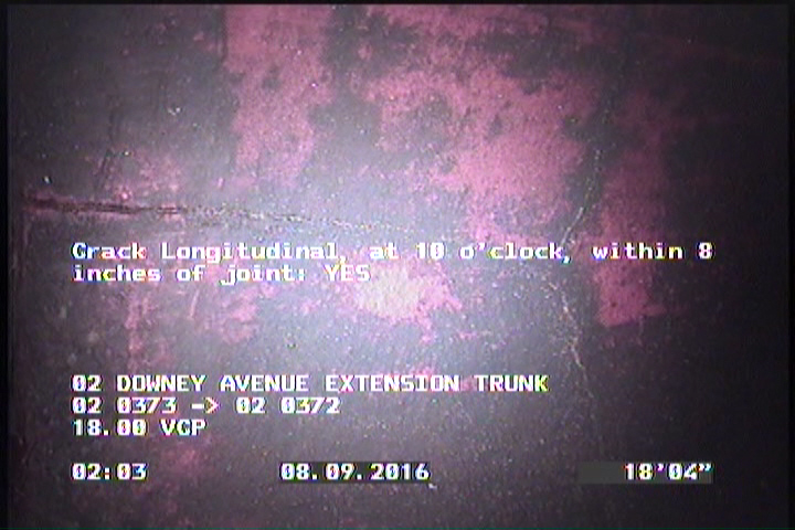 Crack Longitudinal, at 10 o'clock, within 8 inches of joint: YES