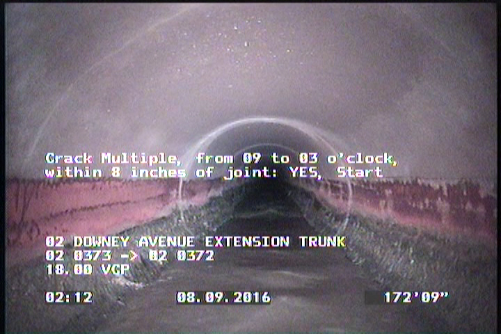 Crack Multiple, from 09 to 03 o'clock, within 8 inches of joint: YES, Start