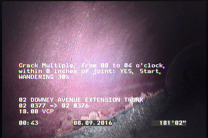 Crack Multiple, from 08 to 04 o'clock, within 8 inches of joint: YES, Start - WANDERING 30%