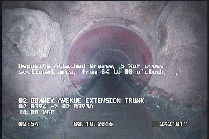 Deposits Attached Grease, 5 %of cross sectional area, from 04 to 08 o'clock, , within 8 inches of joint: YES, Finish