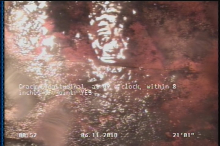 Crack Longitudinal, at 09 o'clock, within 8 inches of joint: YES