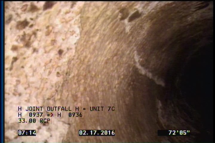 Surface Spalling, from 08 to 04 o'clock, within 8 inches of joint: YES, Start