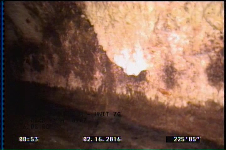 Surface Spalling, from 08 to 04 o'clock, within 8 inches of joint: YES, Start